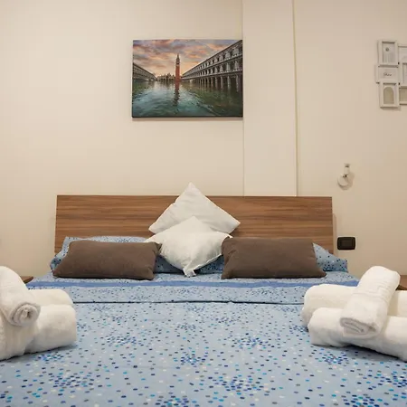 Mj Venice Μαργκέρα